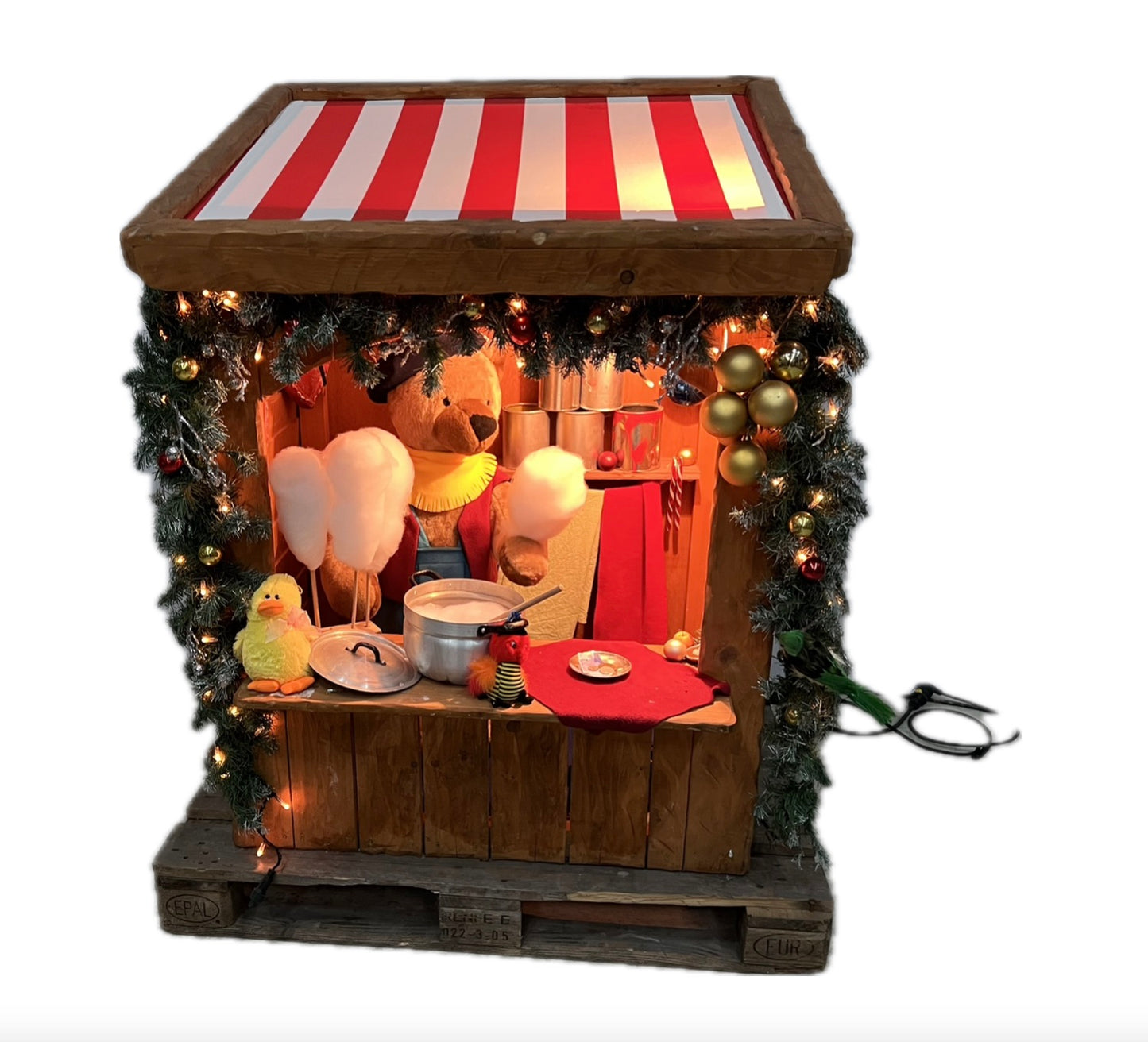 Dekorations-Marktstand Zuckerwattenverkauf mit Teddybär als Betreiber