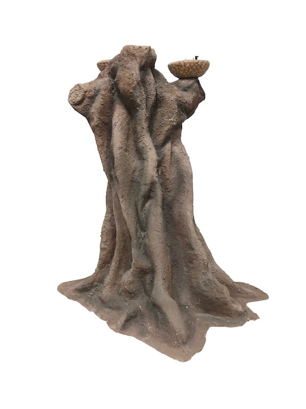 Baumstamm mit Eichelkappen