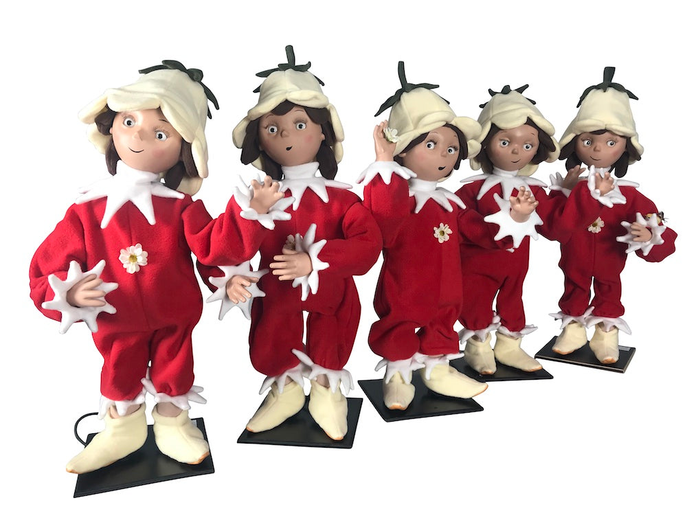 Figurengruppe winterliche Glockenblumenkinder