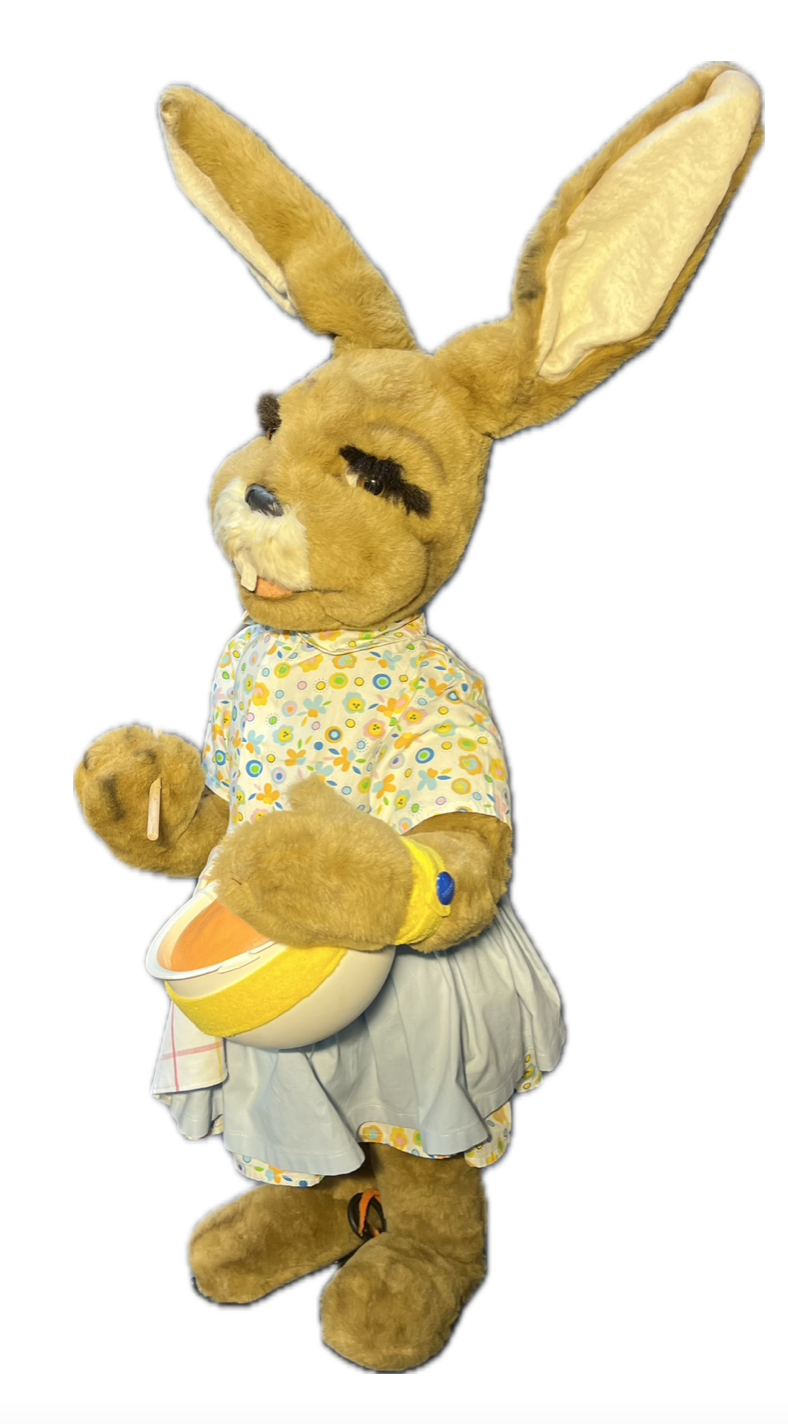 Häsin mit Möhrensuppe