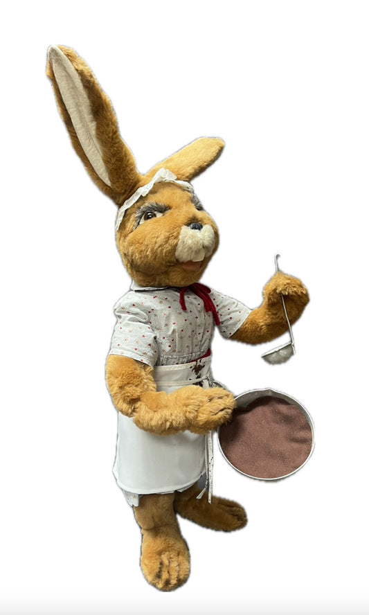 Hase/Häsin mit Schöpfkelle und Schokotopf